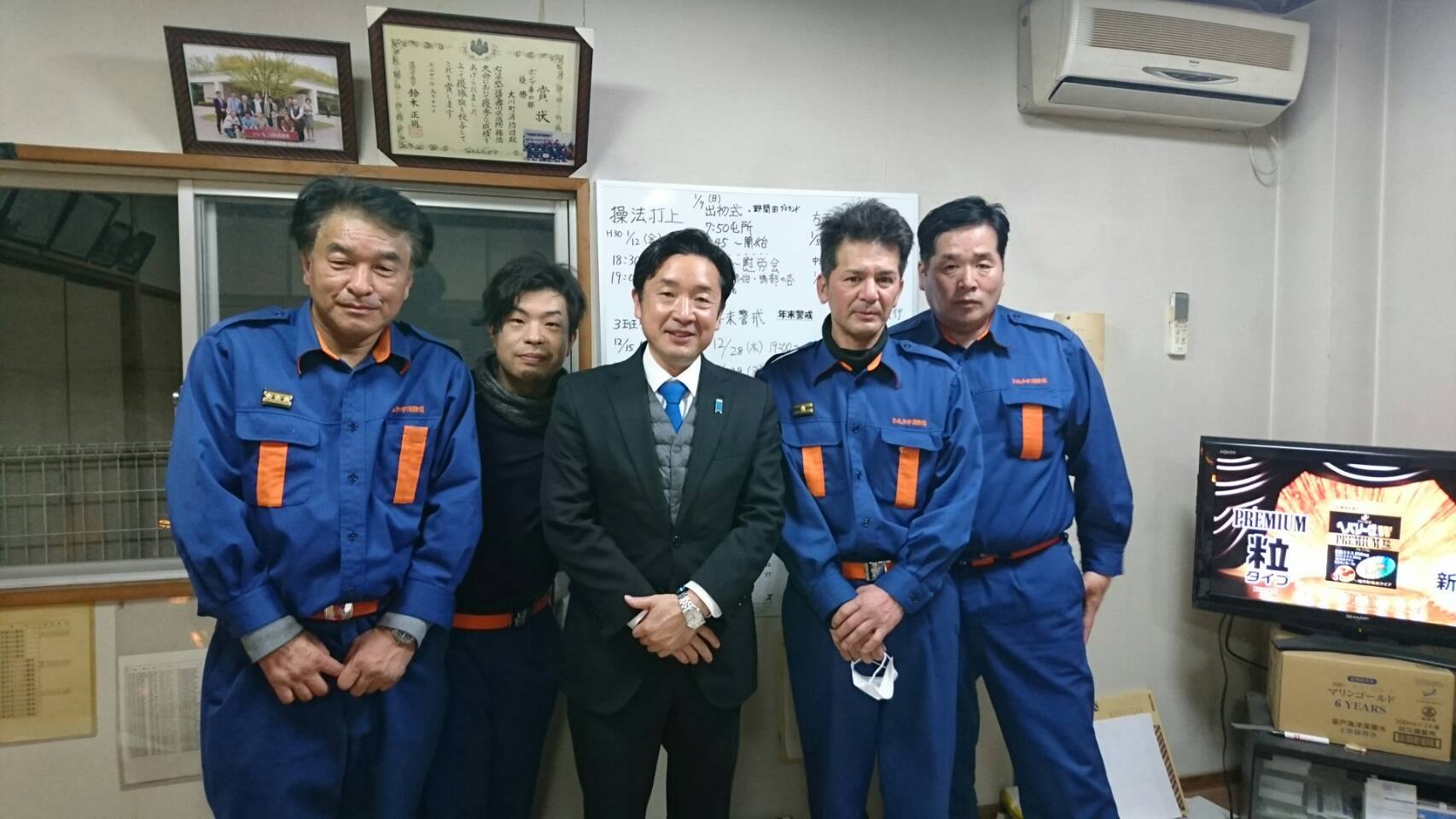 東かがわ市とさぬき市の消防団の年末夜警に激励に伺いました。