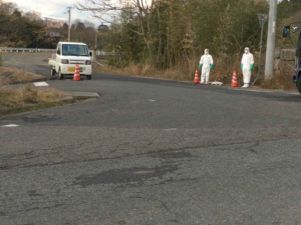 鳥インフルエンザが確認されたさぬき市の養鶏場を訪問。
